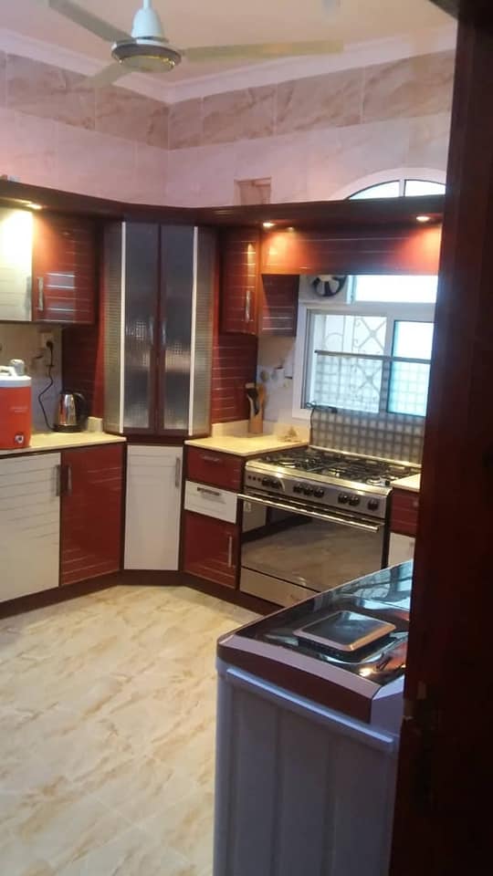 🏡 فلة بربوة خلف - المكلا 🏡