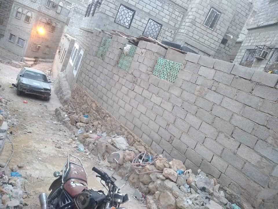 بيت دورين وملحق في المكلا حافه باسويد
