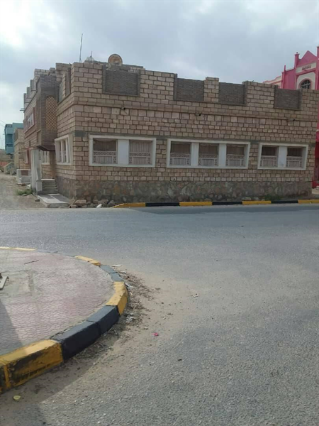 بيت للبيع في الشحر المنطقه الشرقيه