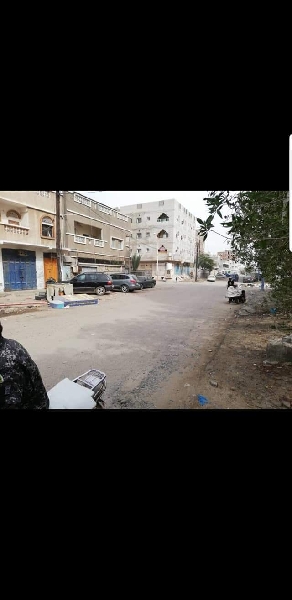 عمارة خلف مدينة السنافر