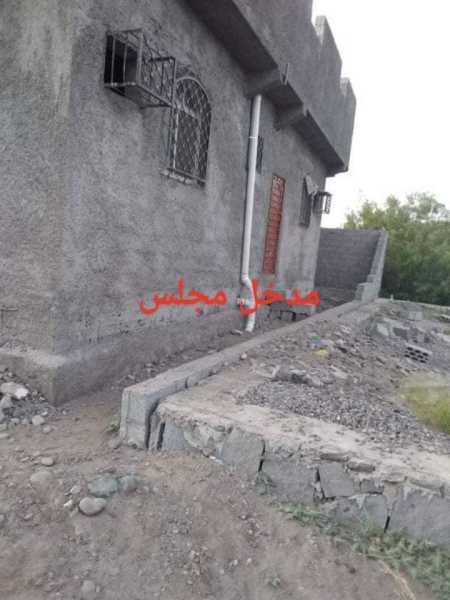 منزل للبيع مسلح بلحوم