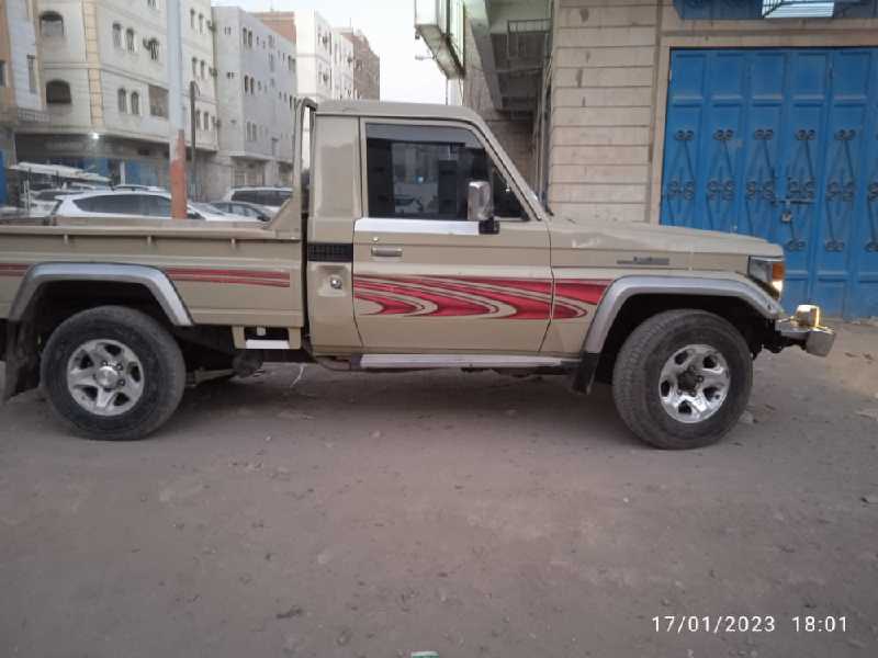 شاص للبيع بعدن