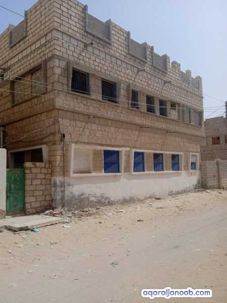بيت بجوار مدرسه ابن رشد