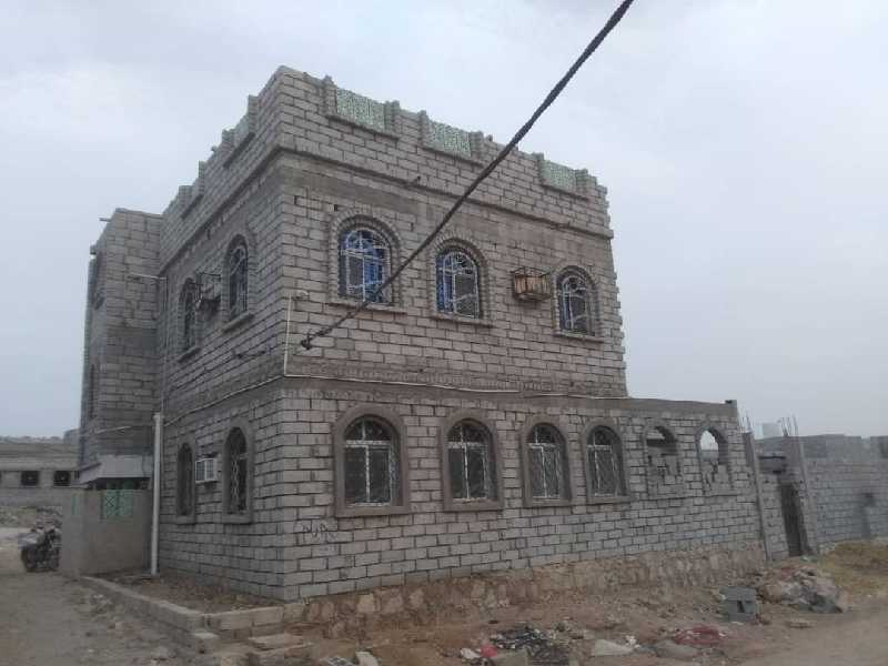 للبيع بيت شعبي جاهز للسكن