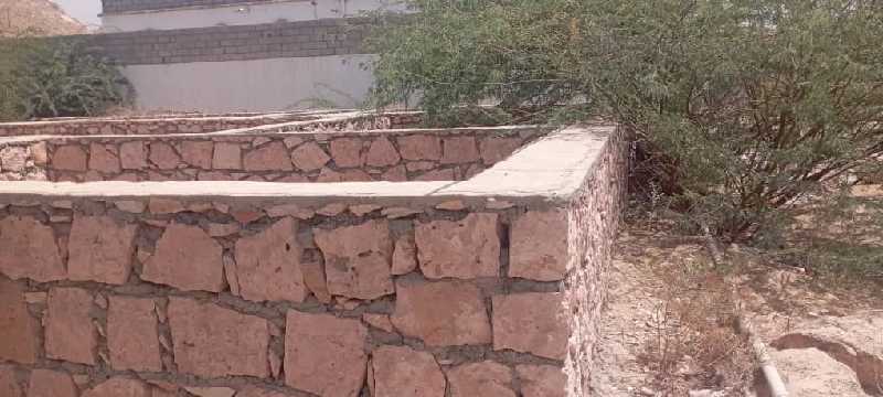 للبيع ارض ربوة خلف