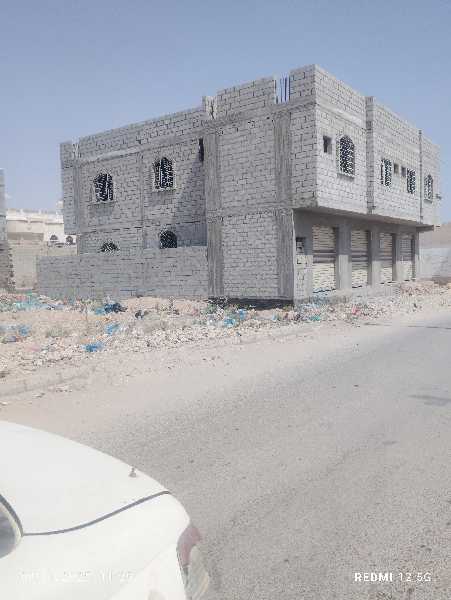 للبيع عماره سكني تجاري 